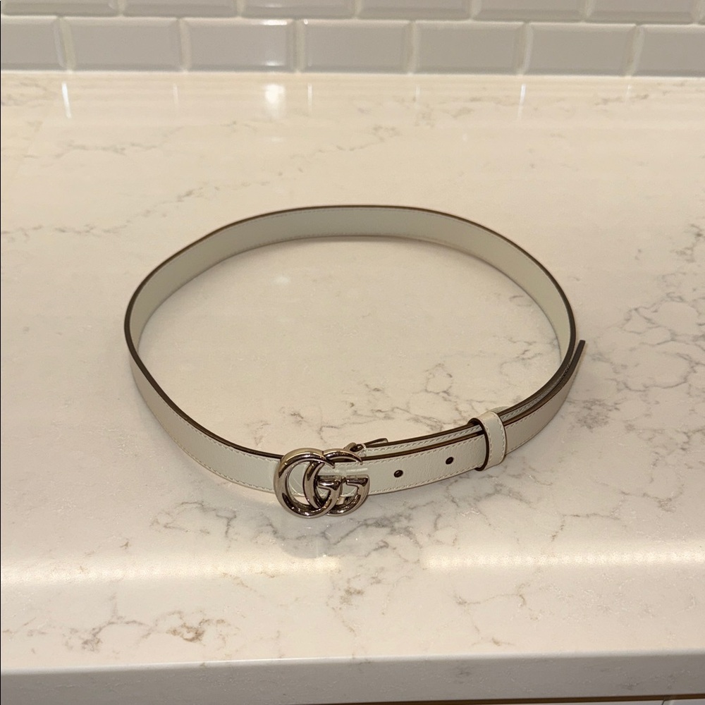 New Gucci Authentic Marmont Mint Cond Cream thin Belt Silver GG. Measure 90cm
